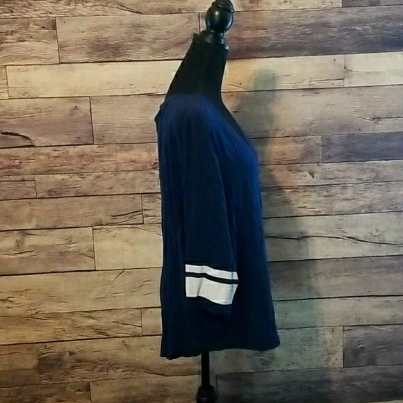 💗NEW💗 PINK VICTORIA'S SECRET TEE - Picture 9 of 9